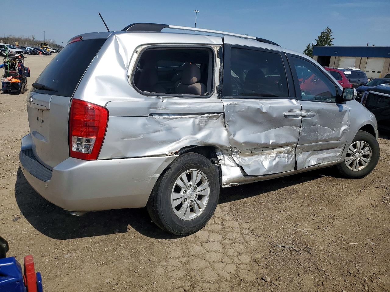 Kia Sedona Lx