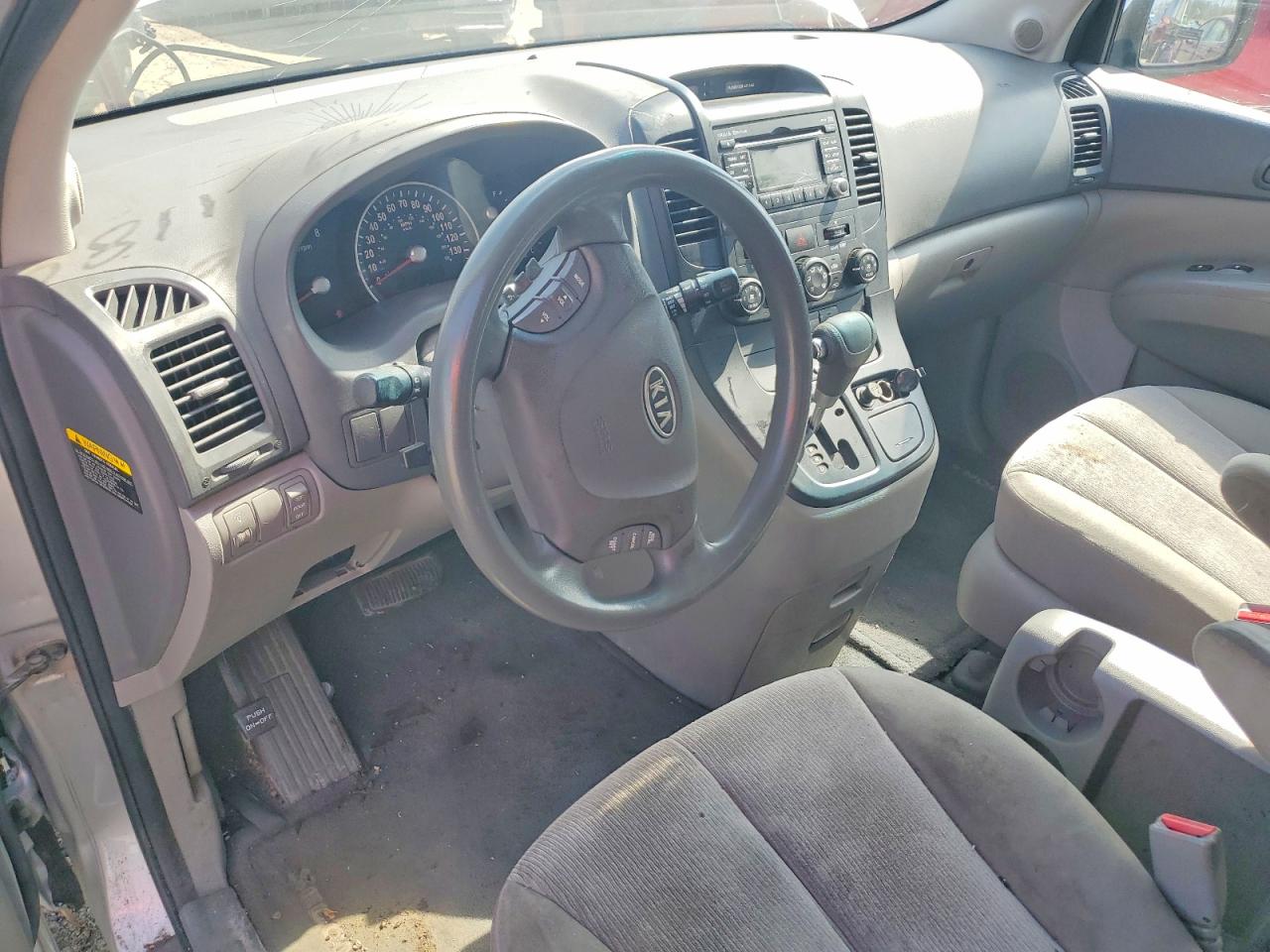Kia Sedona Lx