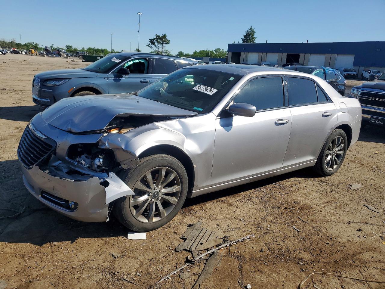 Salvage Chrysler 300 Image