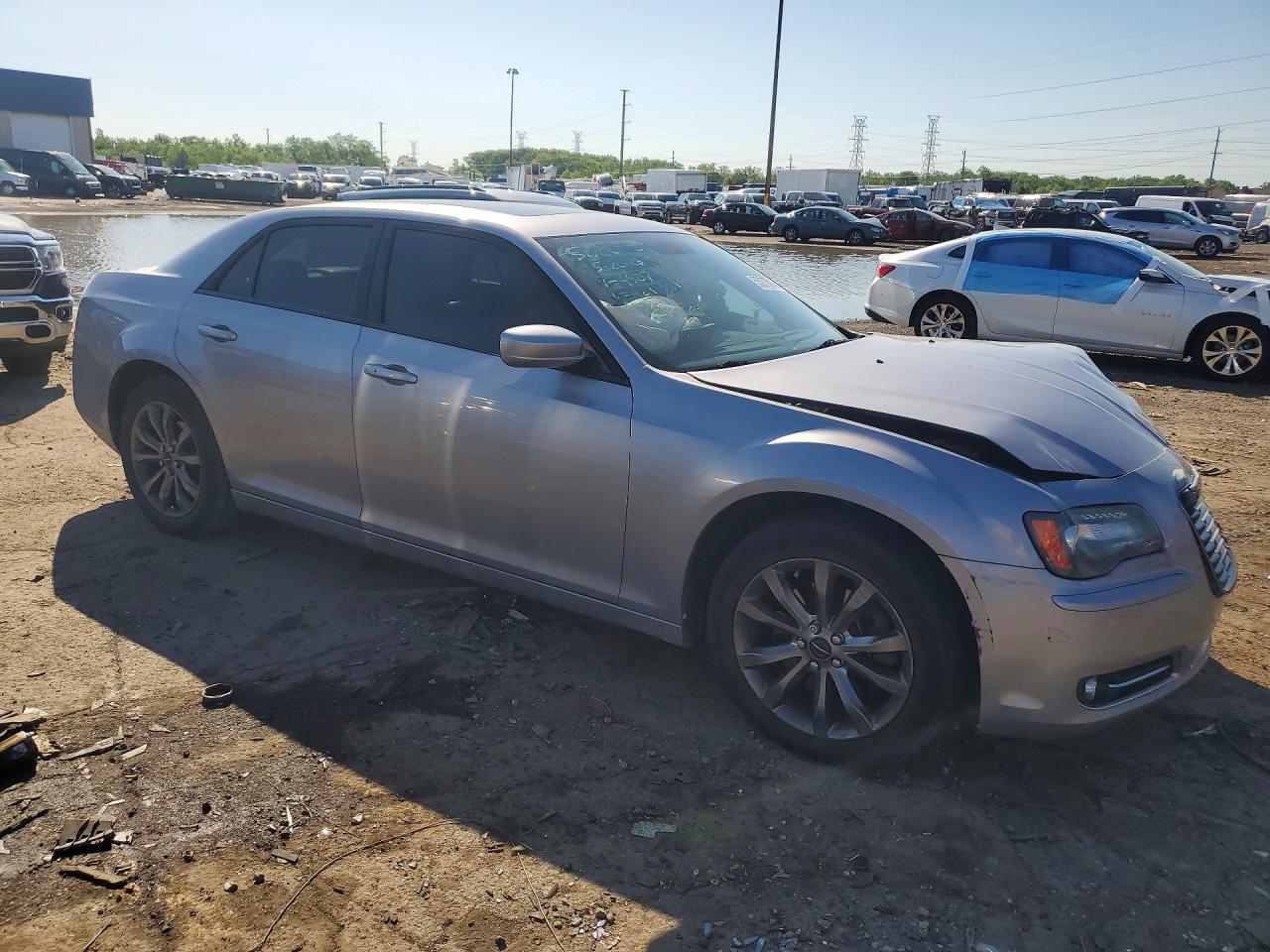 Chrysler 300 S