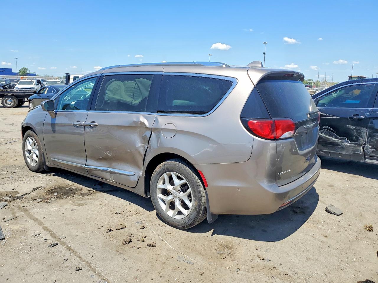 Chrysler Pacifica