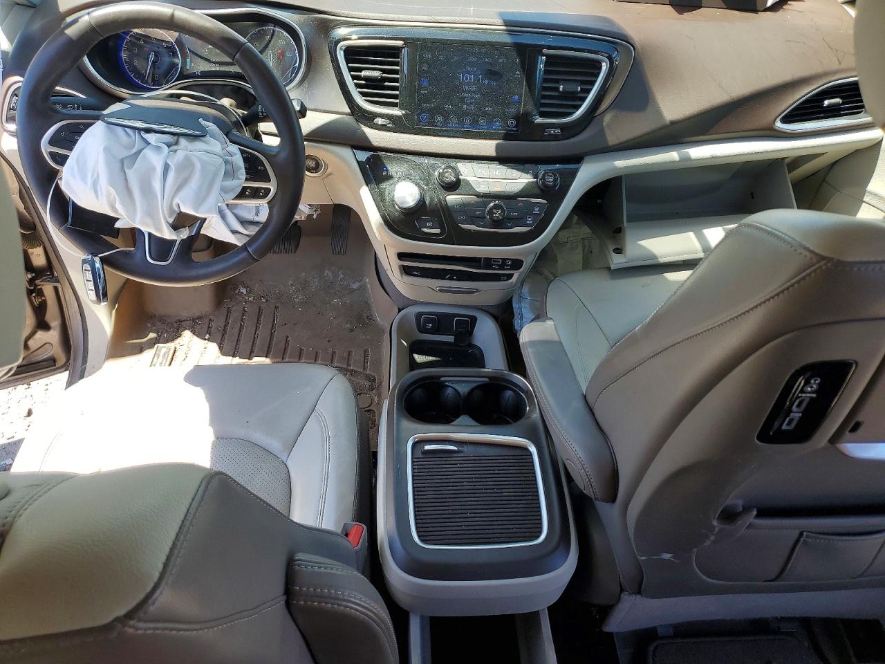 Chrysler Pacifica