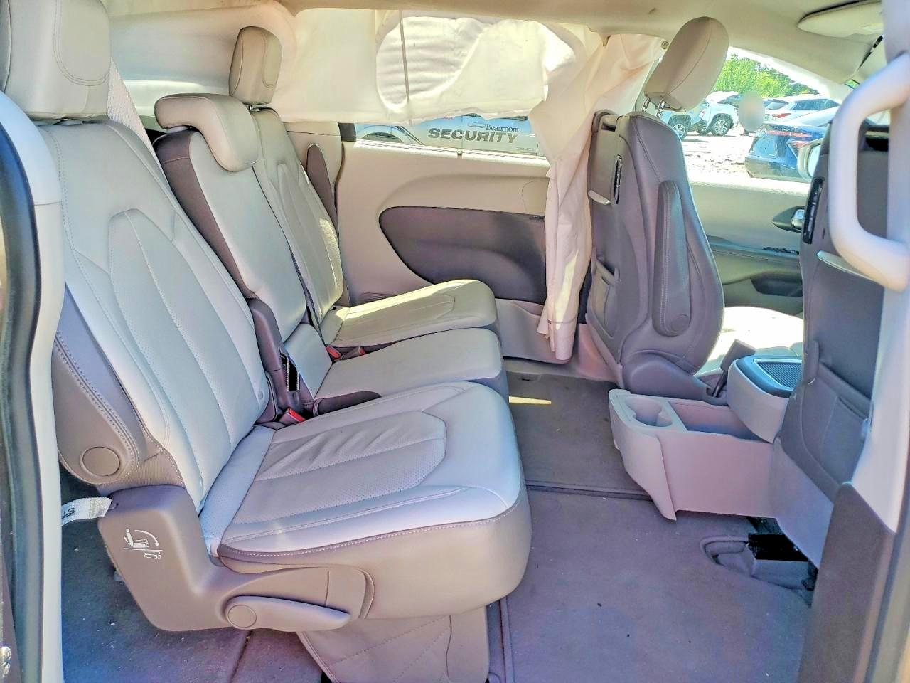 Chrysler Pacifica