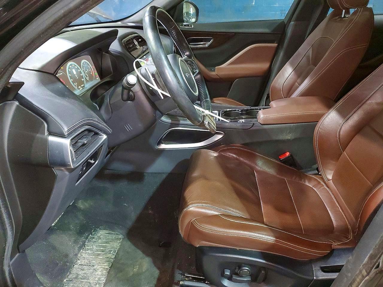 Jaguar F-PACE S