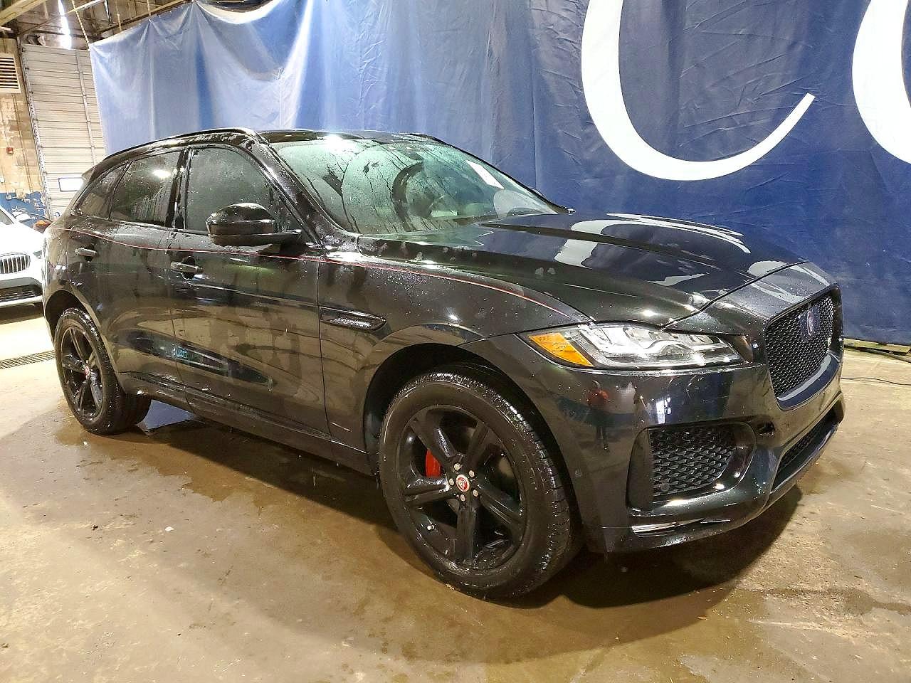 Jaguar F-PACE S