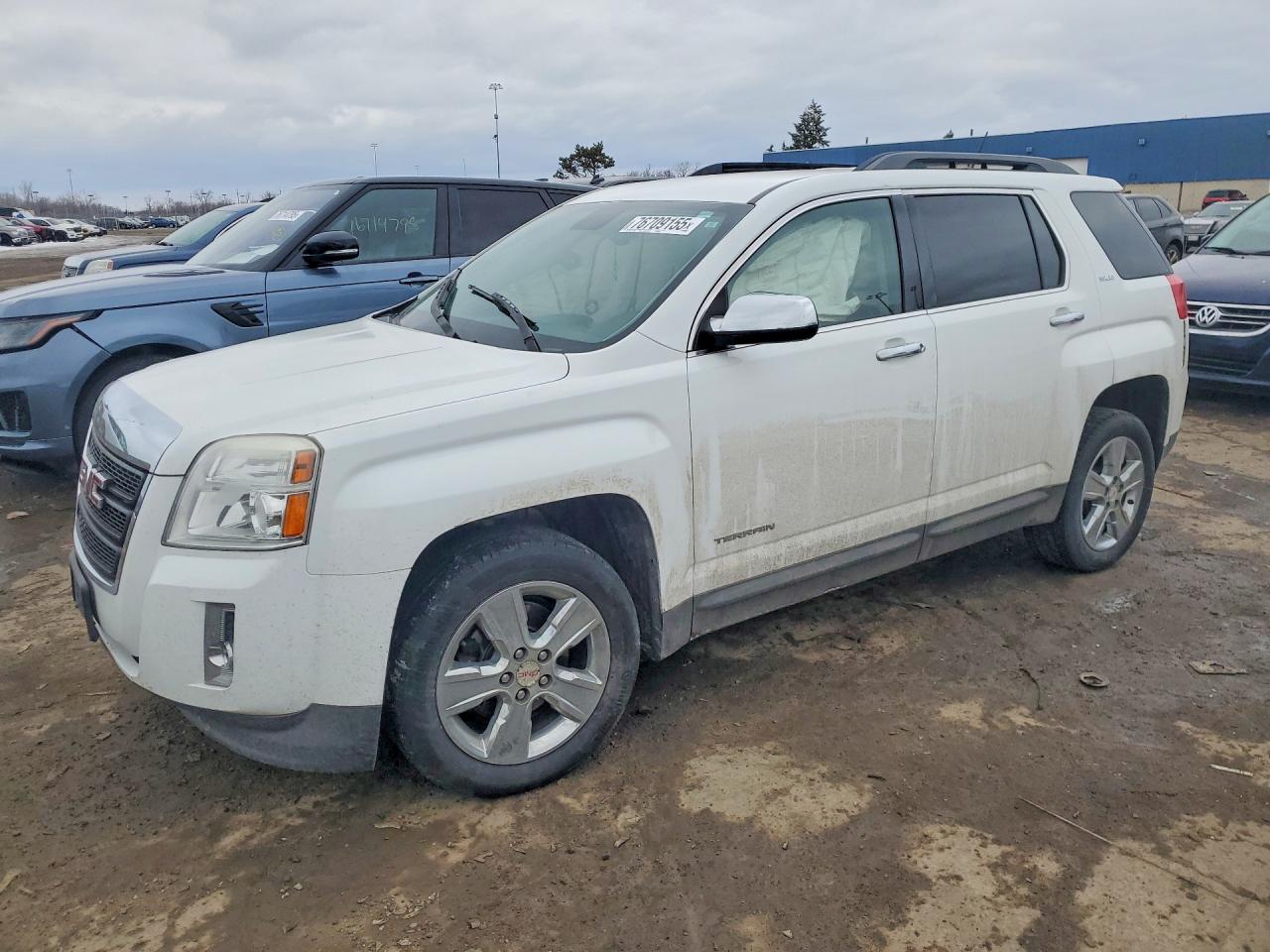 Salvage GMC Terrain Image