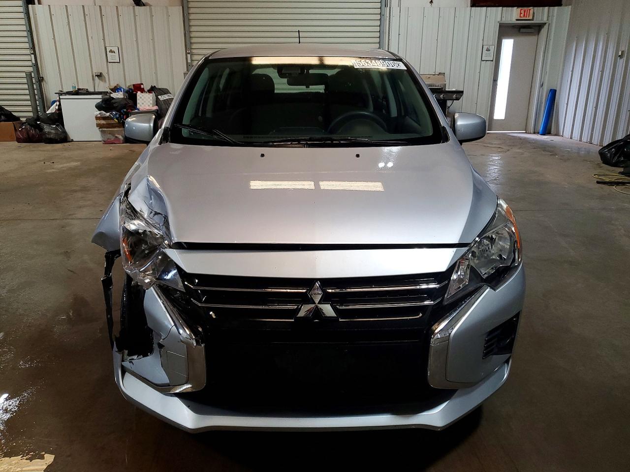 Mitsubishi Mirage Es