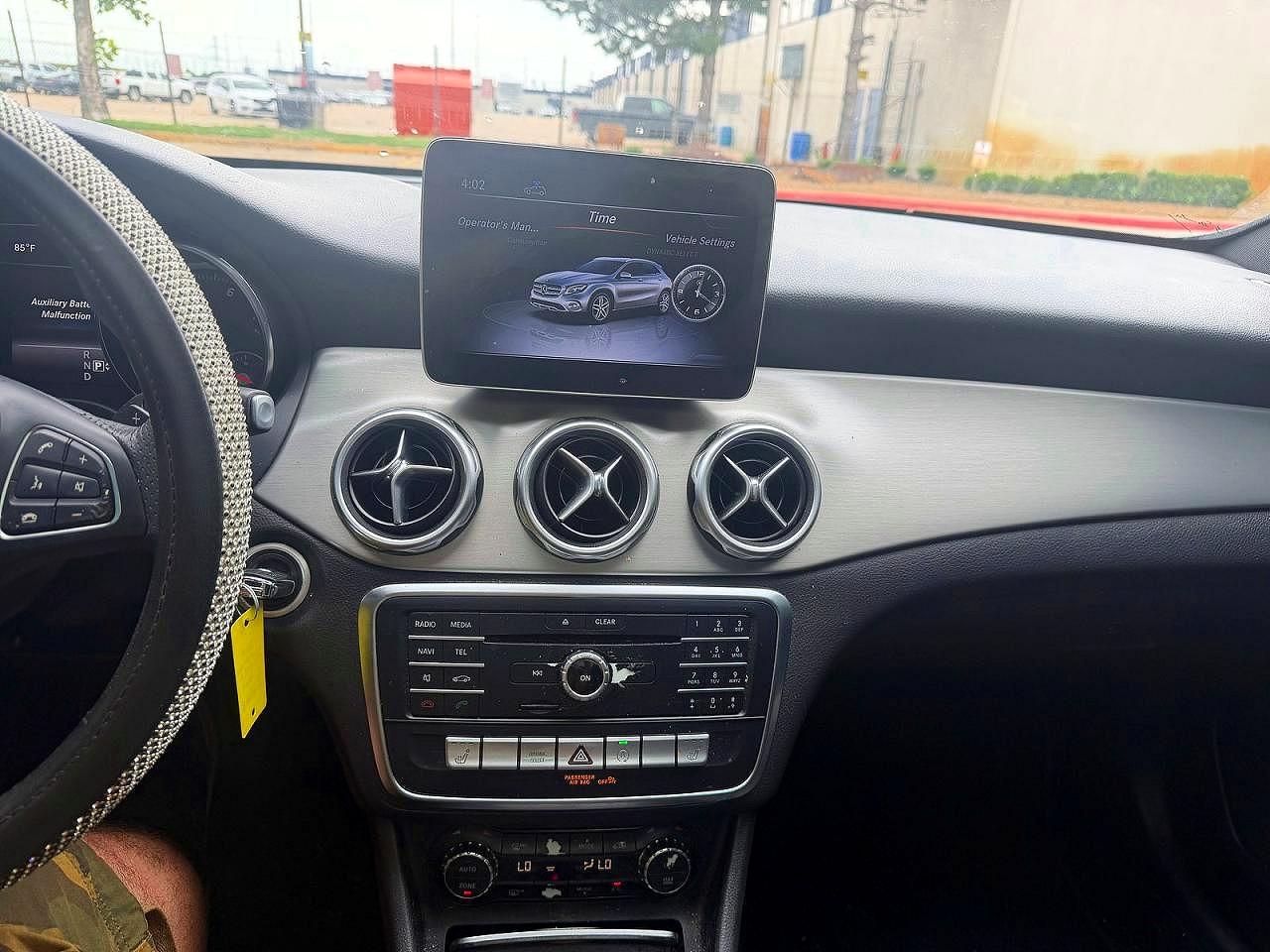 Mercedes-Benz GLA 250