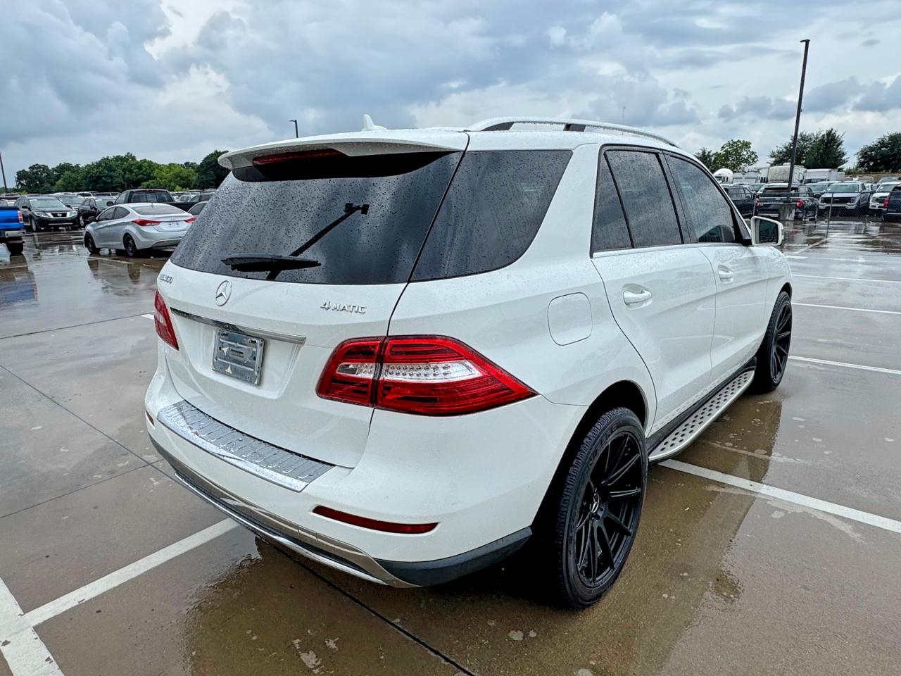 Mercedes-Benz M-Class 350 4matic
