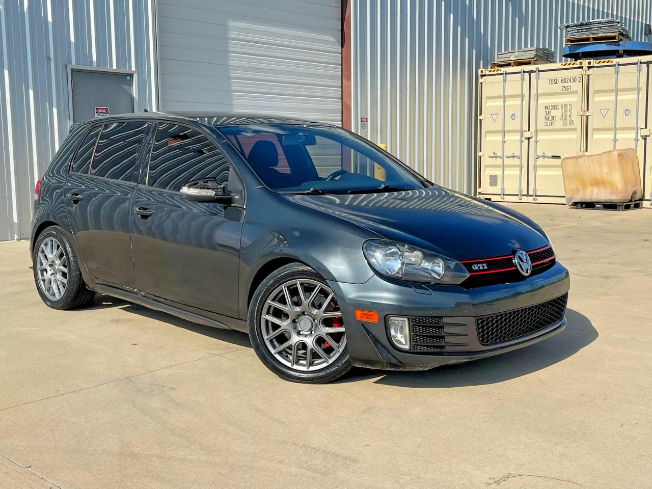 Salvage Volkswagen GTI Image