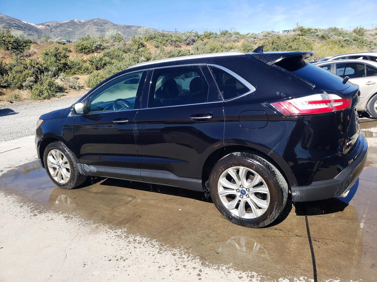 Ford Edge Titanium