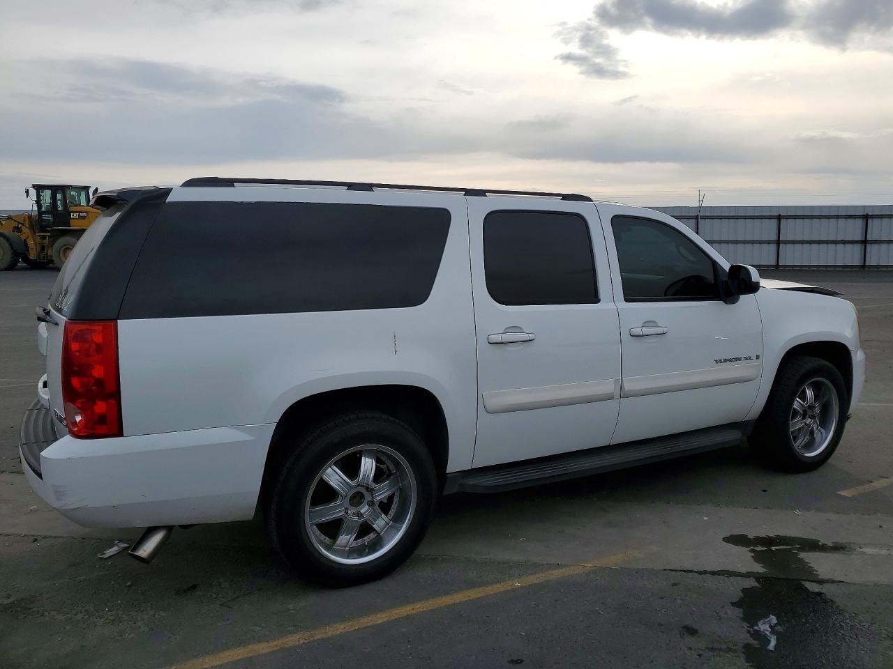 GMC Yukon C1500