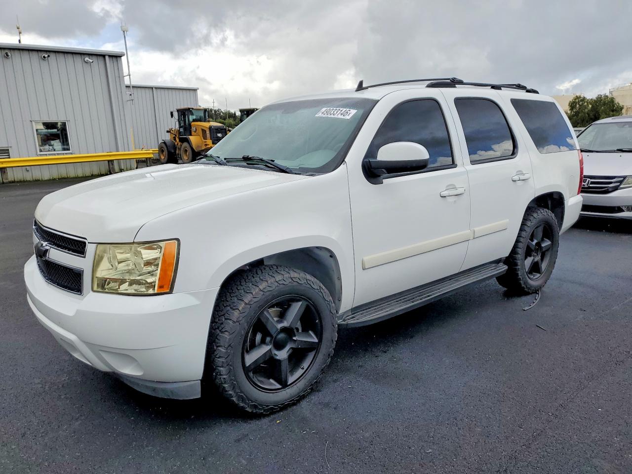 Salvage Chevrolet Tahoe Image