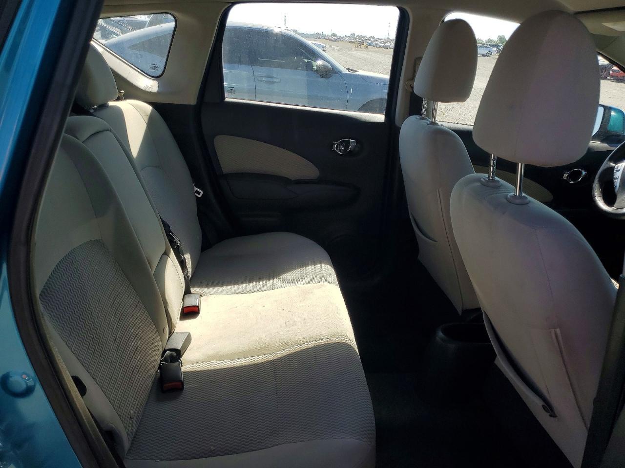 Nissan Versa Sv