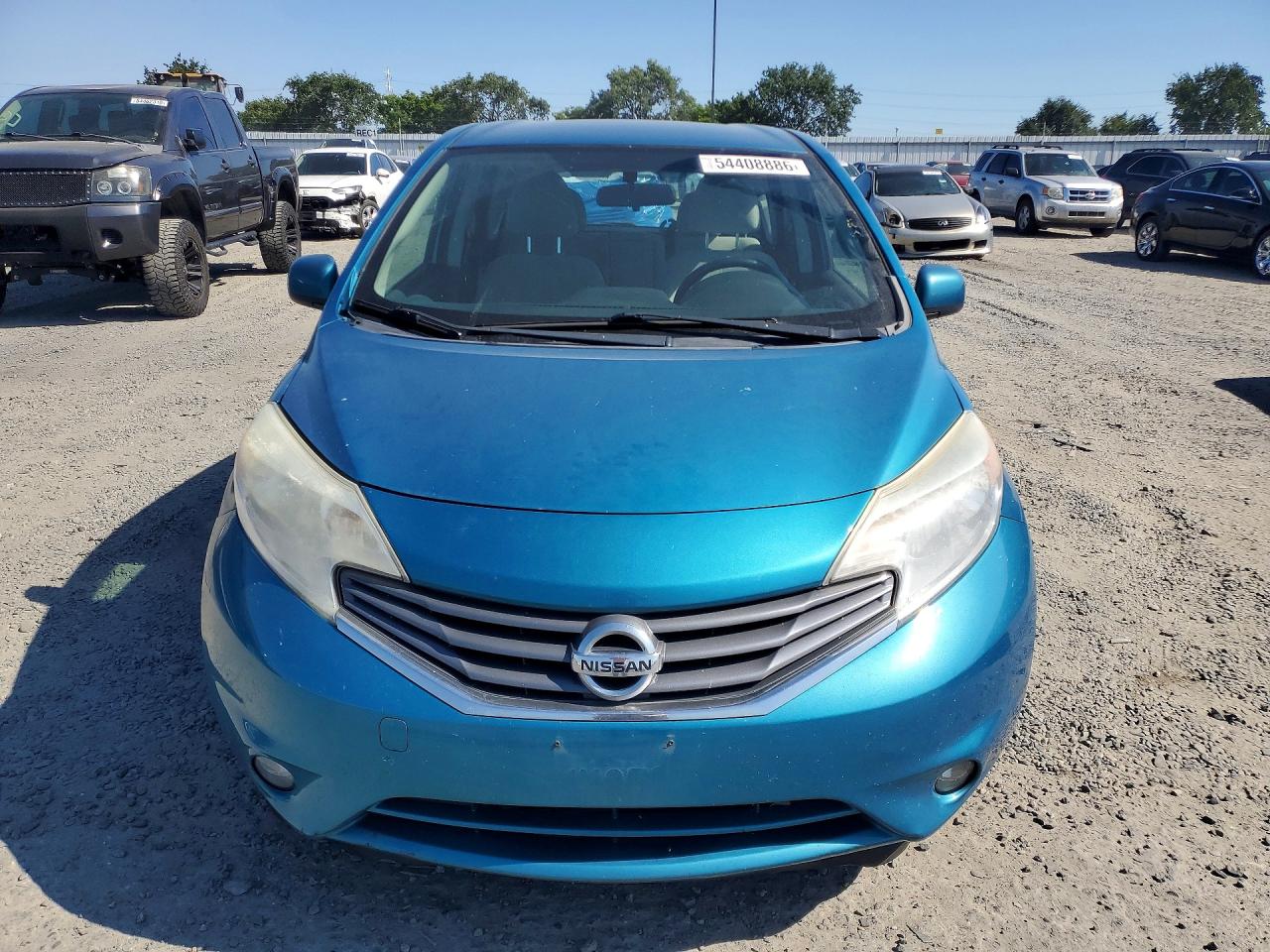 Nissan Versa Sv