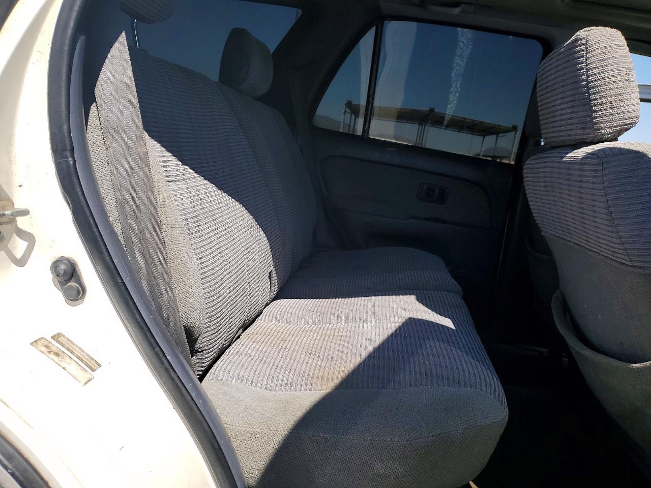 Toyota 4Runner Sr5