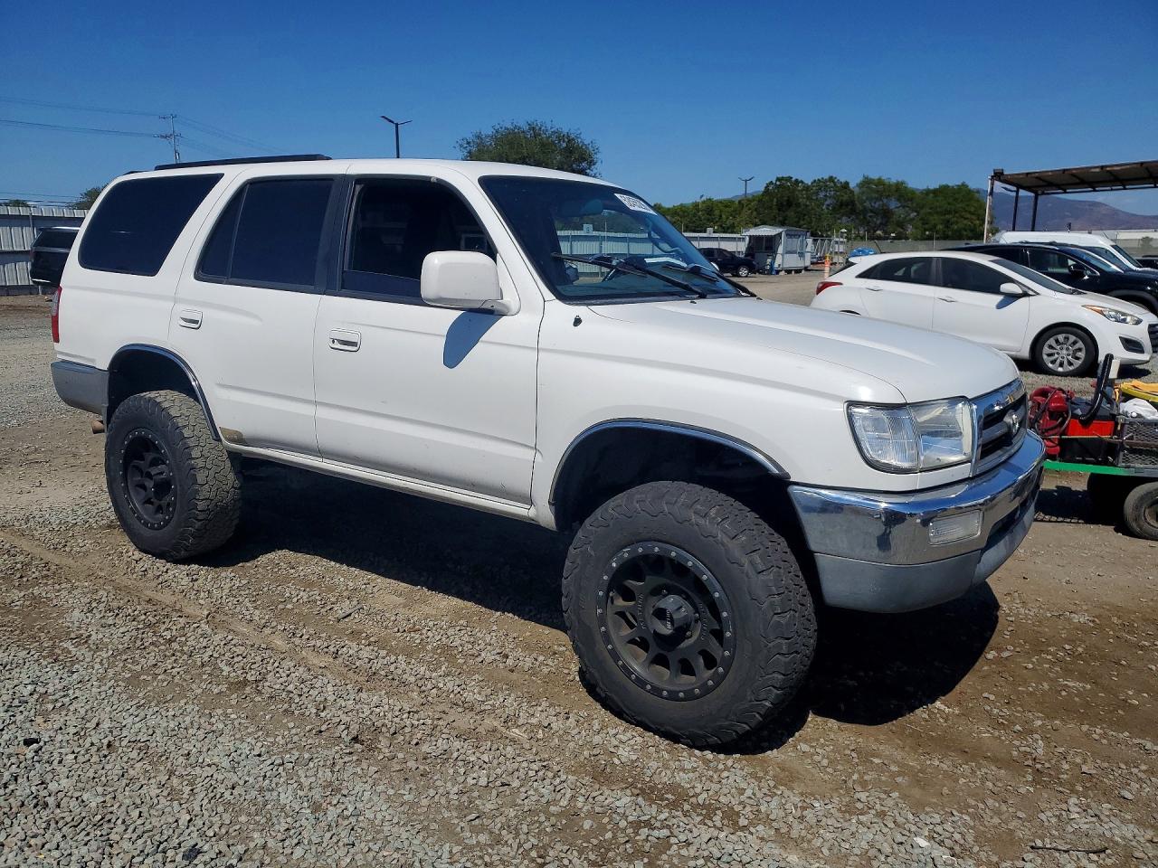 Toyota 4Runner Sr5