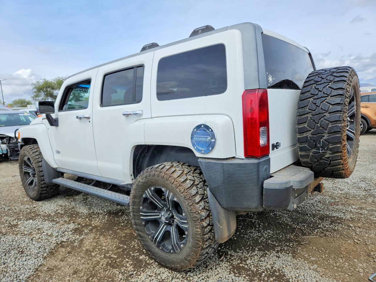 HUMMER H3