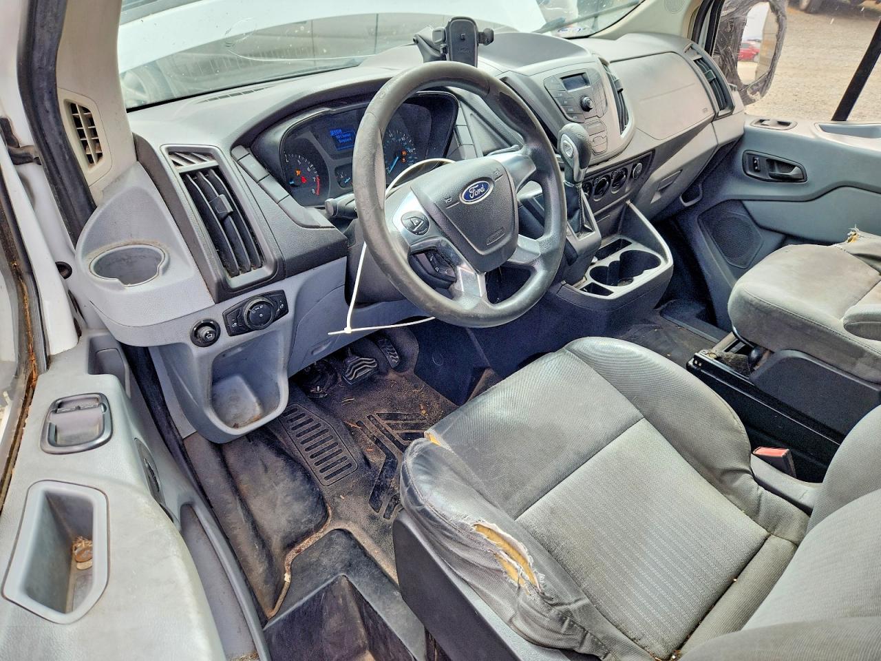 Ford Transit T-250