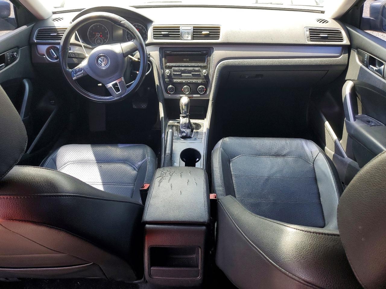 Volkswagen Passat S