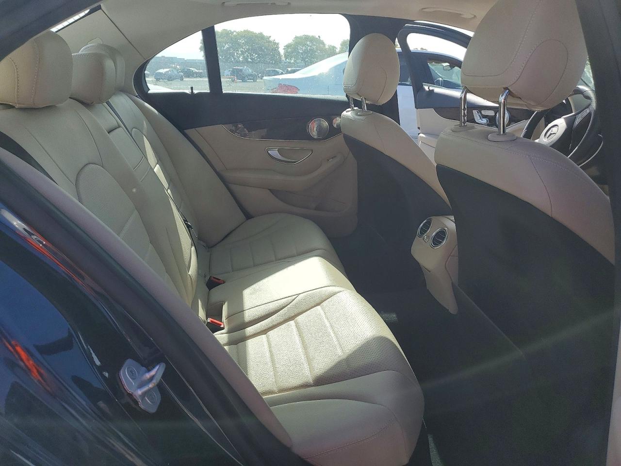 Mercedes-Benz C-Class 300 4matic