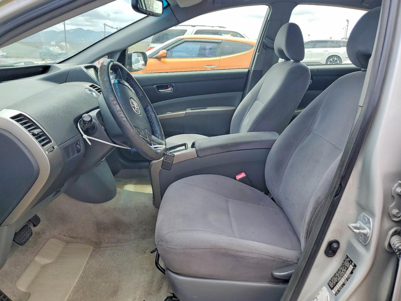 Toyota Prius Base