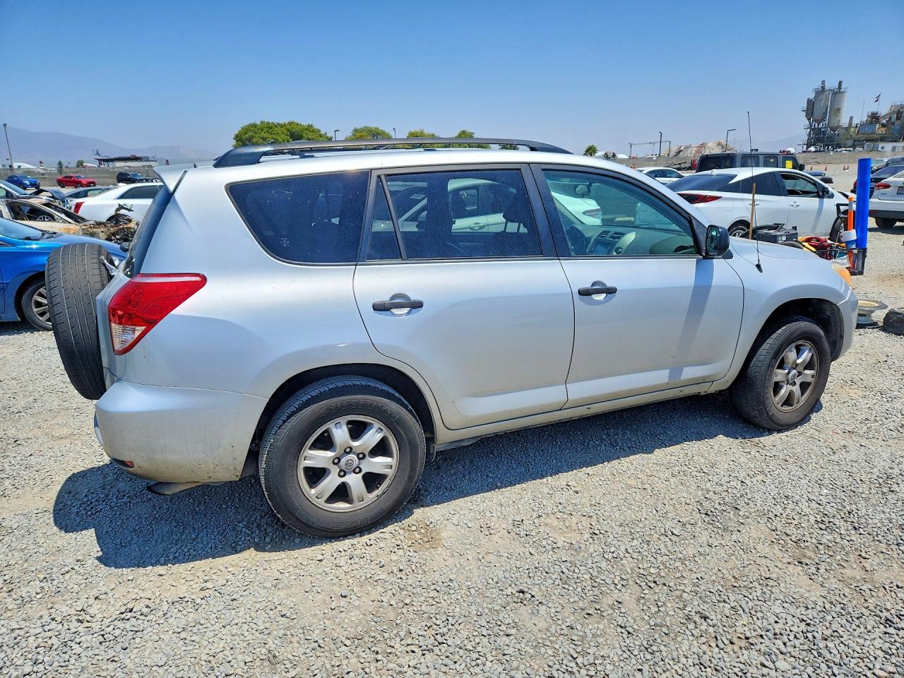 Toyota RAV4 Base