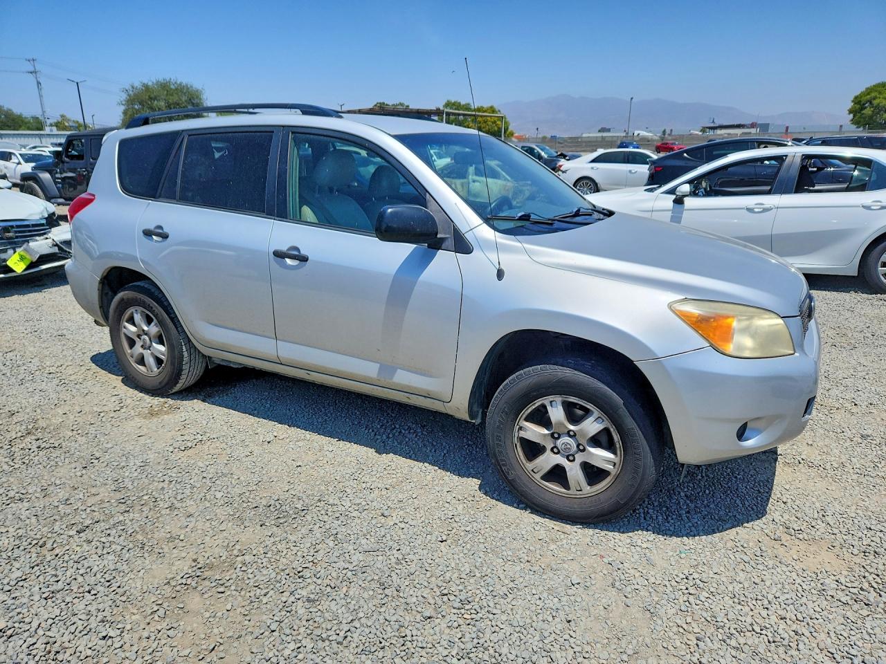 Toyota RAV4 Base
