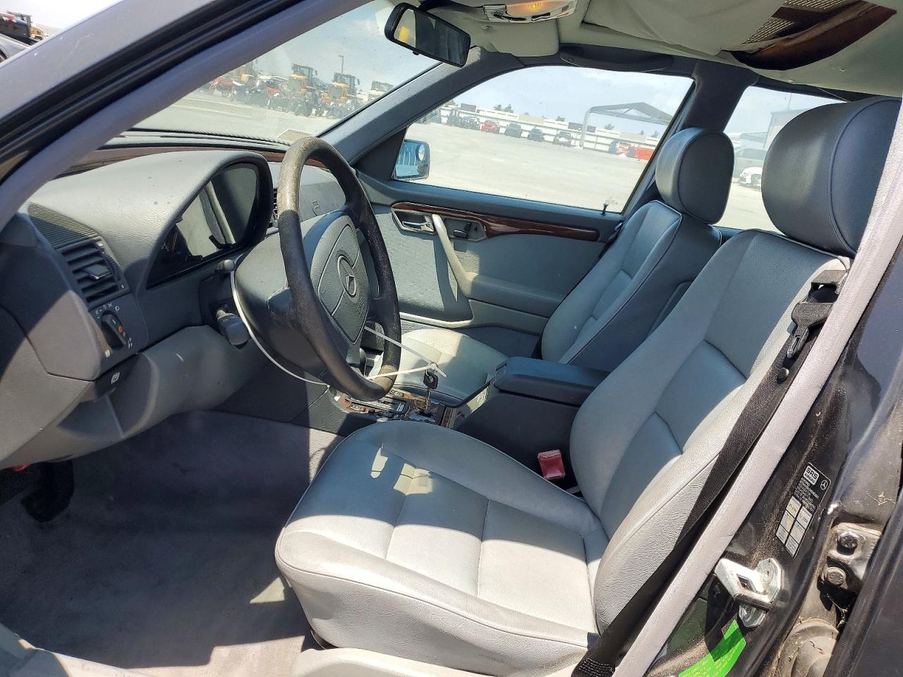 Mercedes-Benz C-Class 280