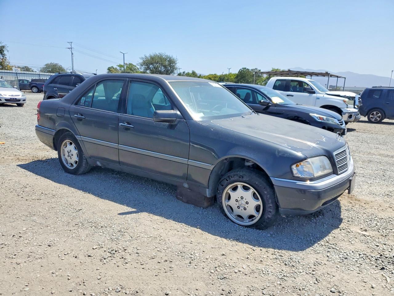 Mercedes-Benz C-Class 280