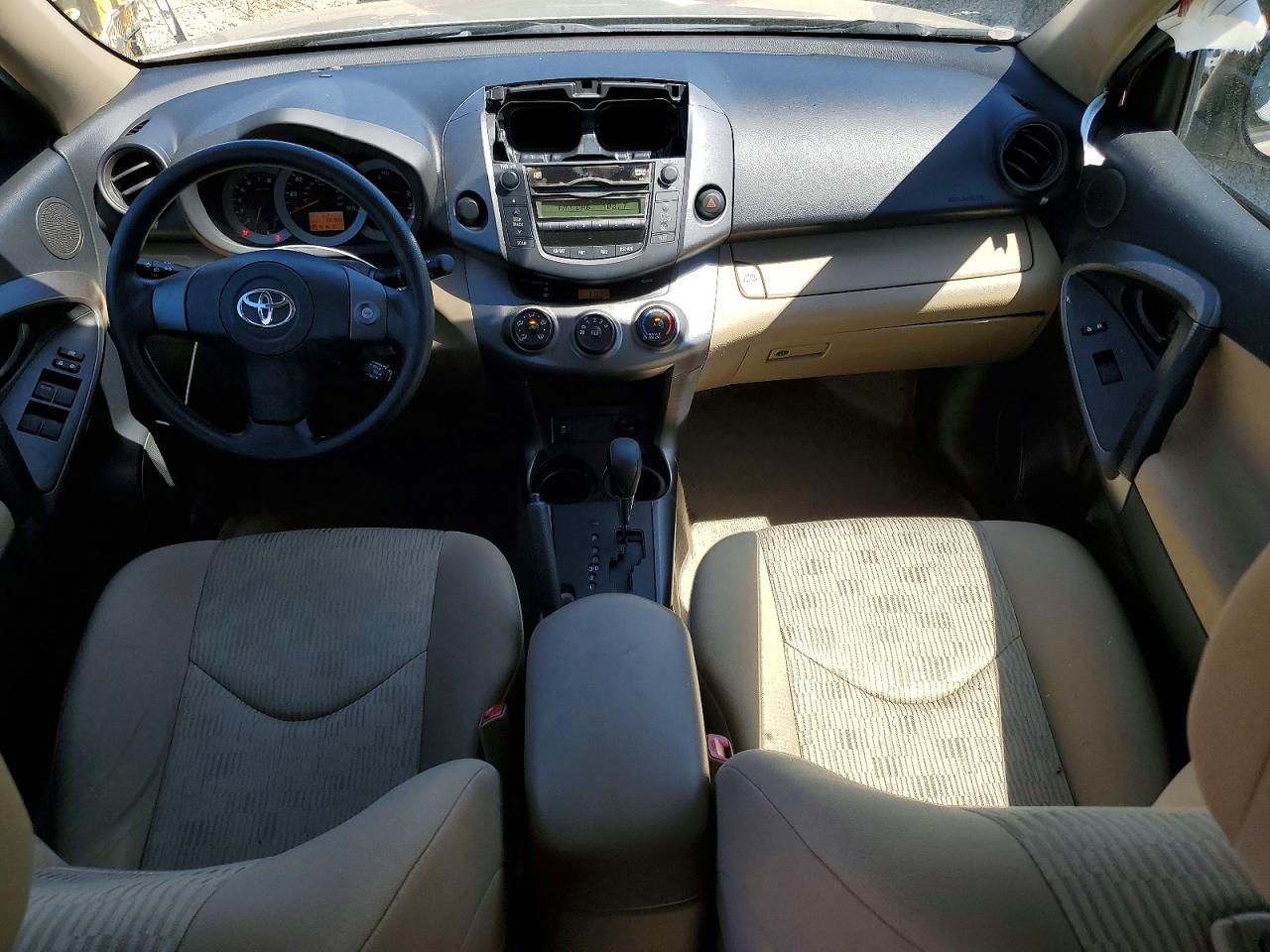 Toyota RAV4 Base
