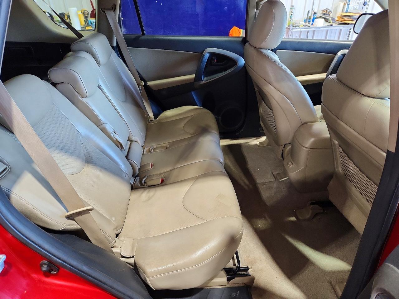 Toyota RAV4 Limited