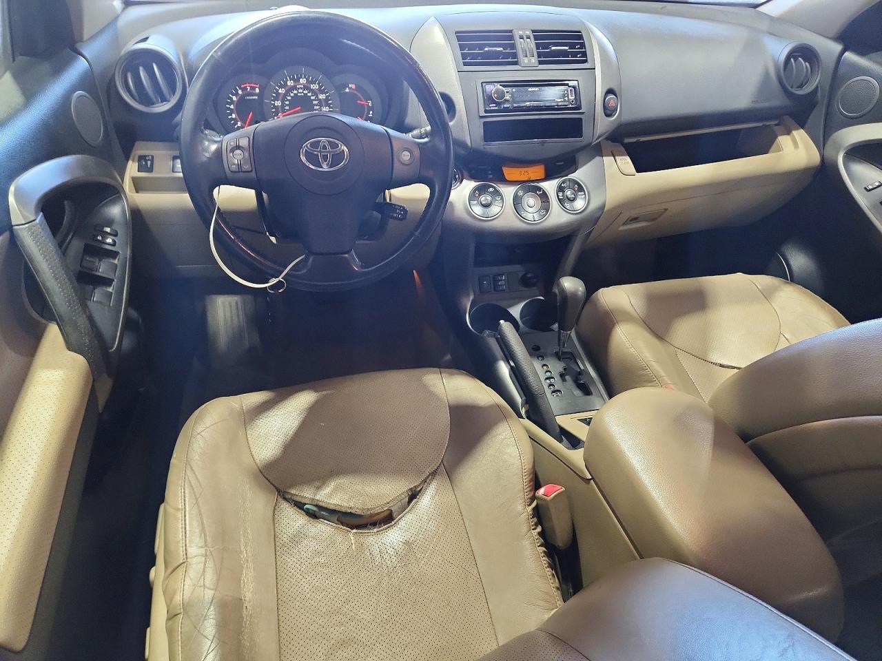 Toyota RAV4 Limited