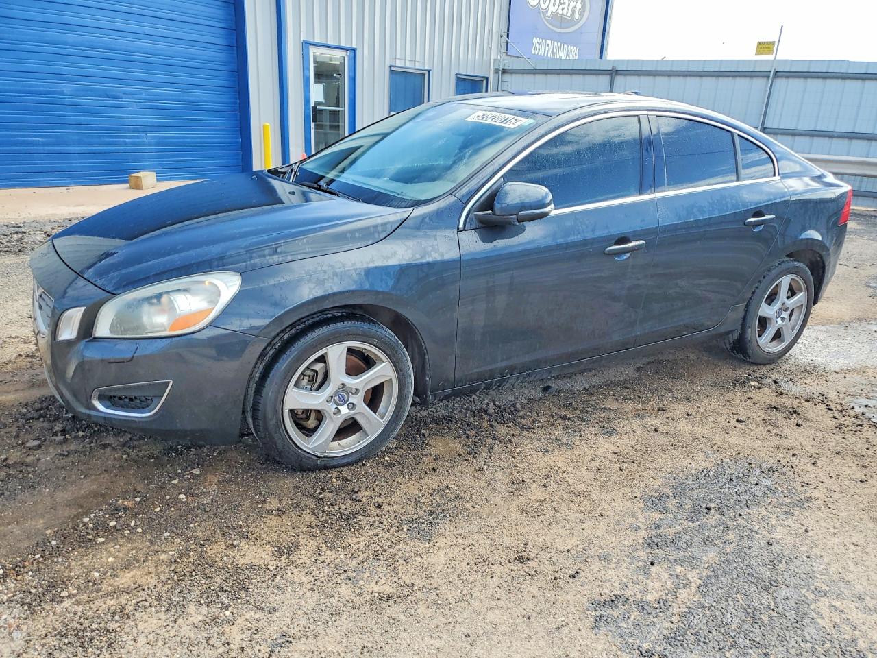 Salvage Volvo S60 Image