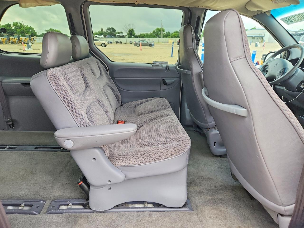 Dodge Caravan