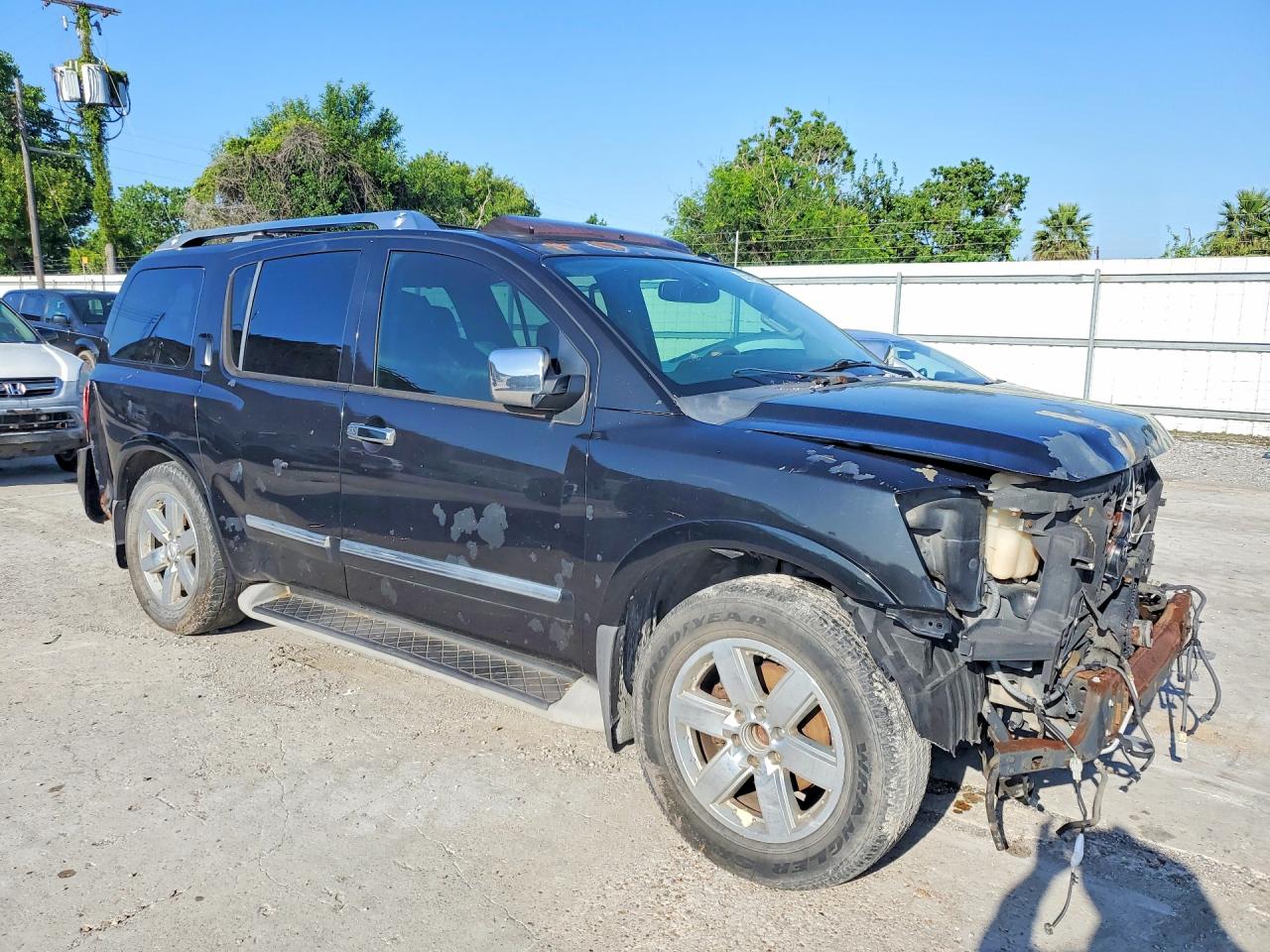 Nissan Armada Platinum