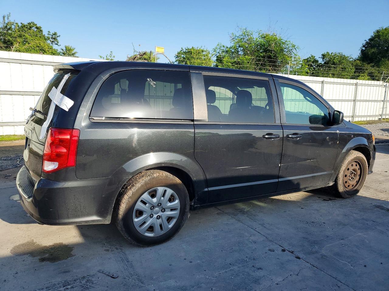 Dodge Caravan Se
