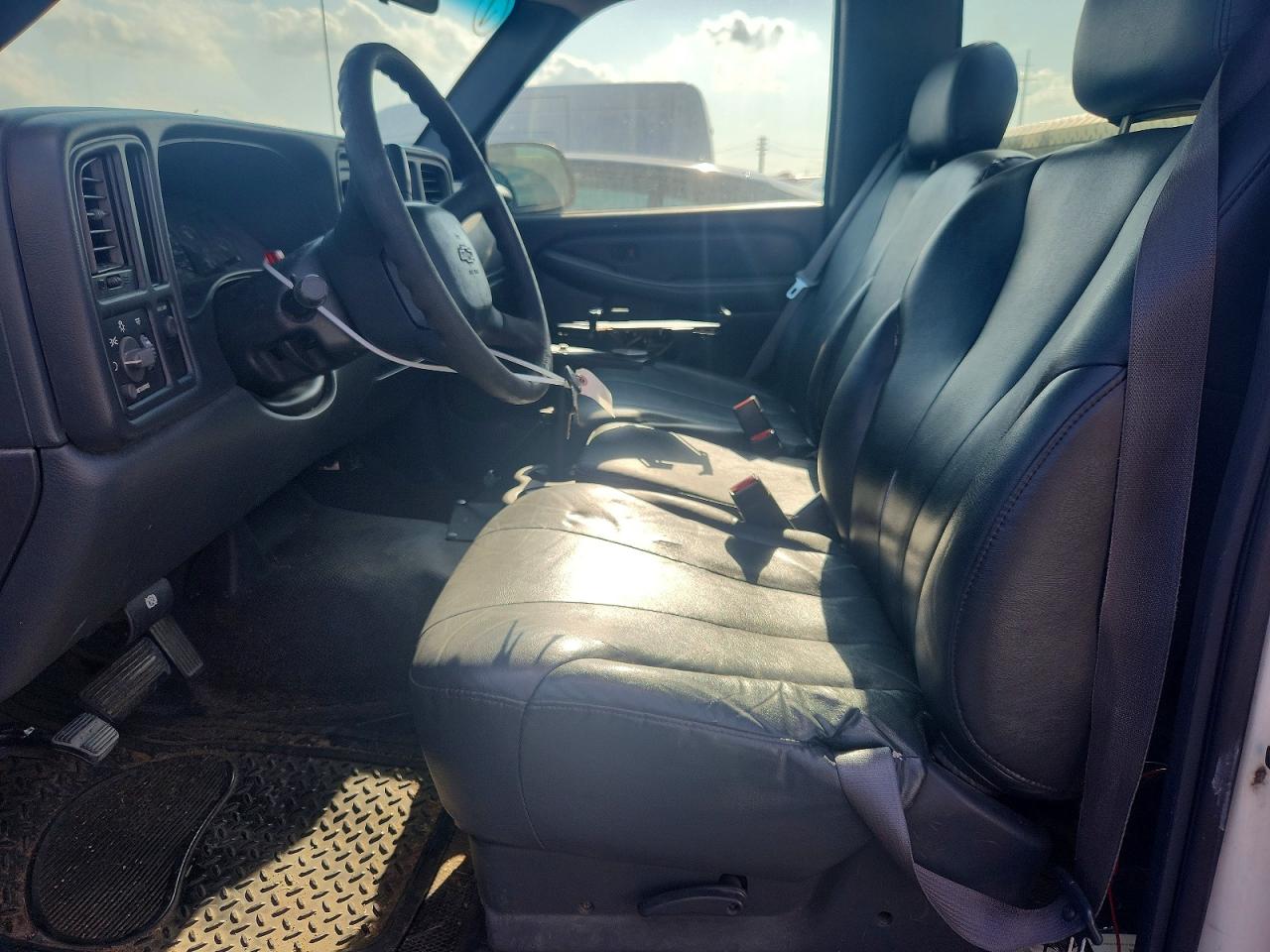 Chevrolet Silverado C1500
