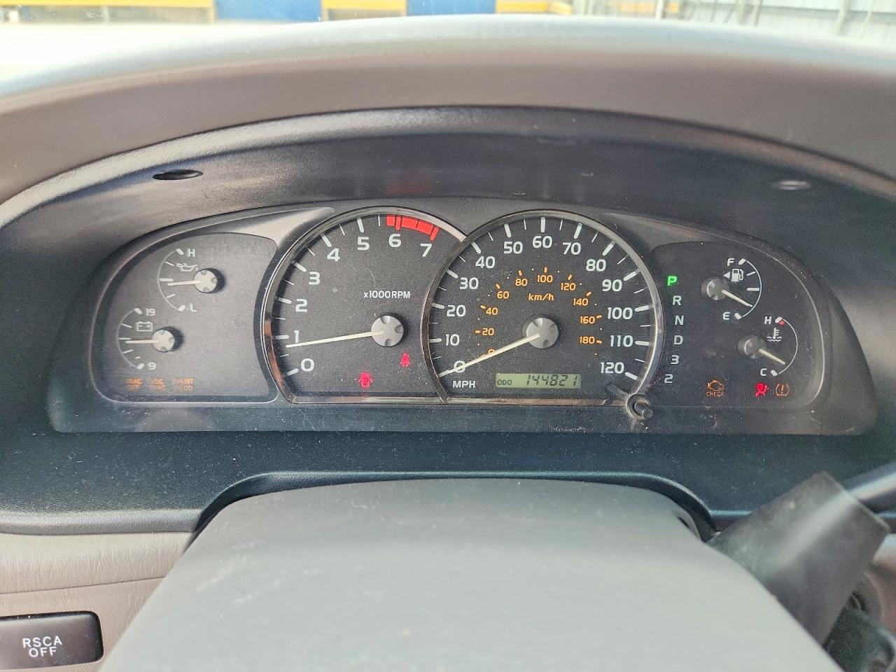 Toyota Sequoia Sr5