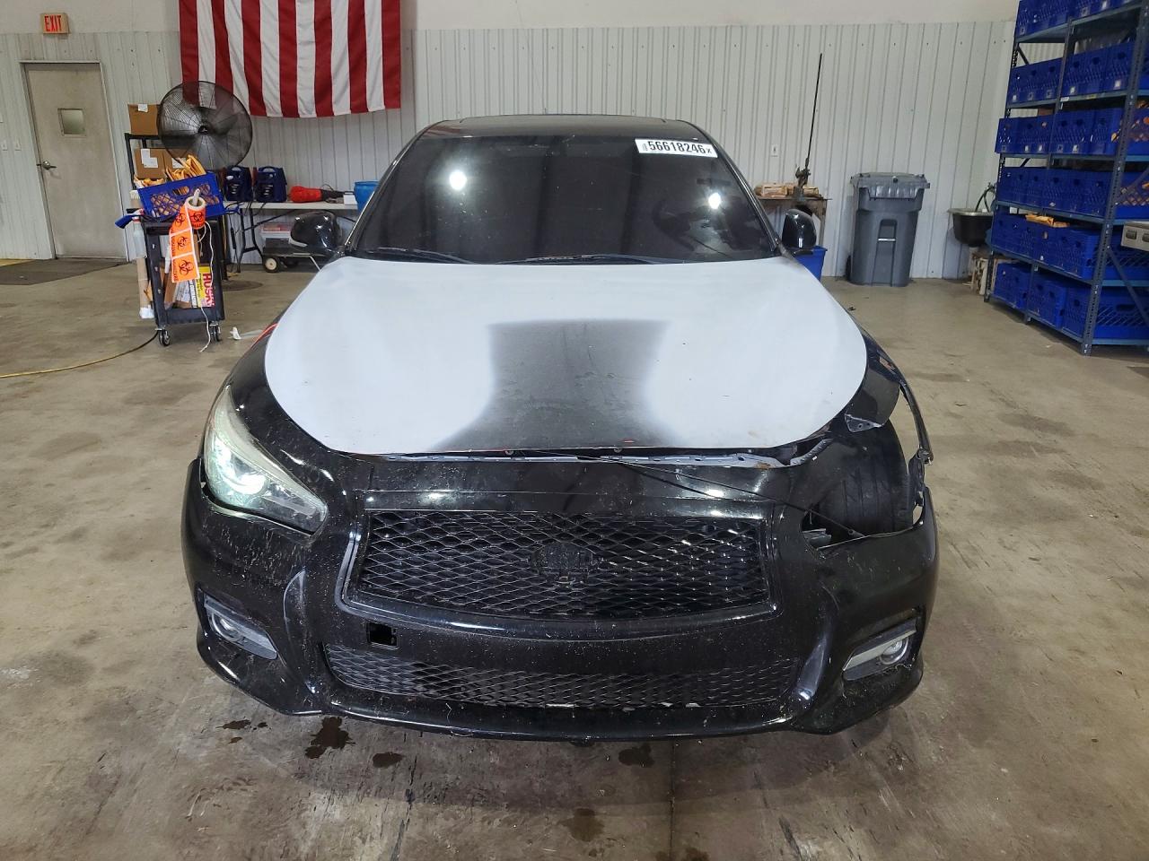 INFINITI Q50 Premium