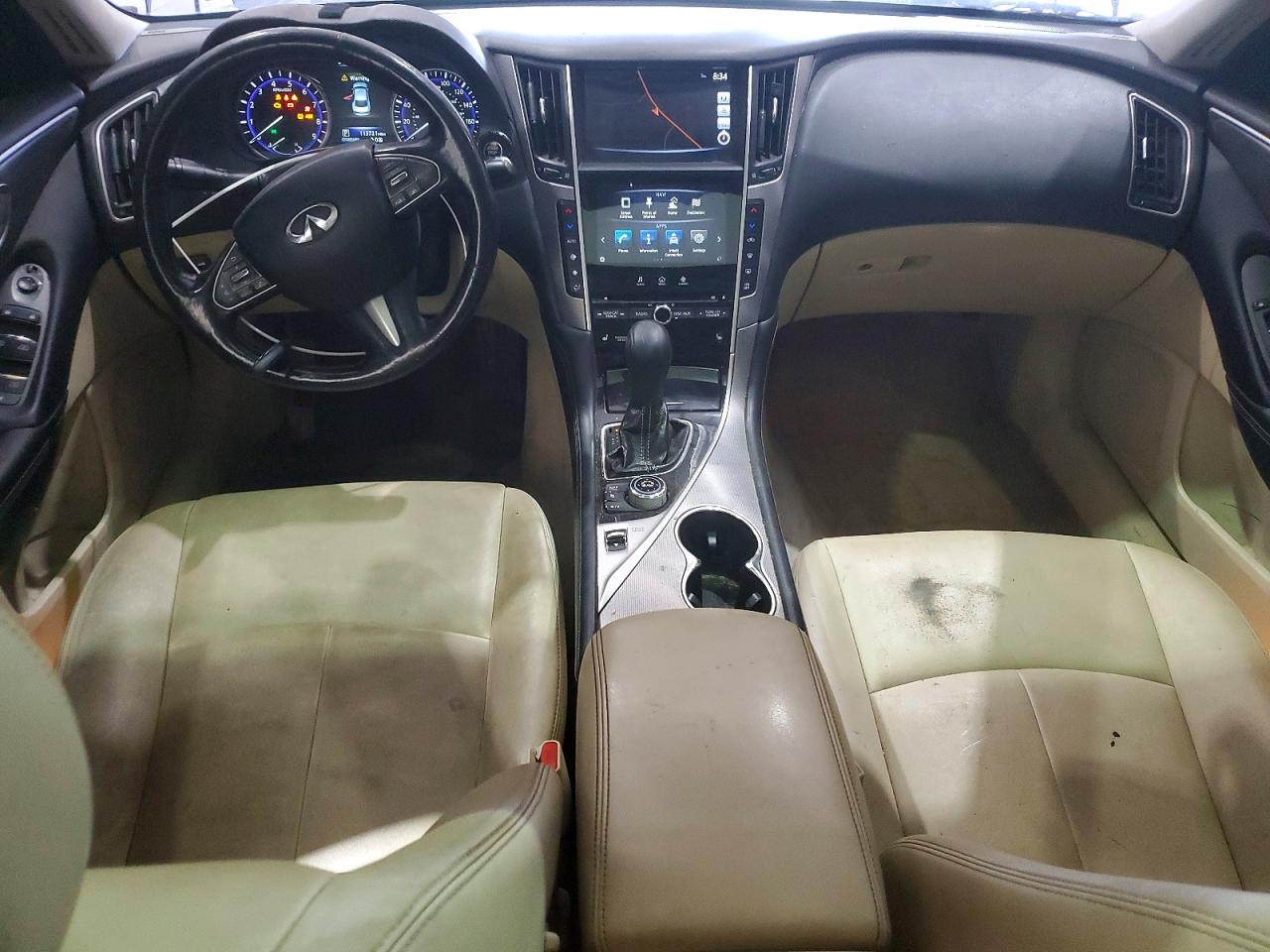 INFINITI Q50 Premium