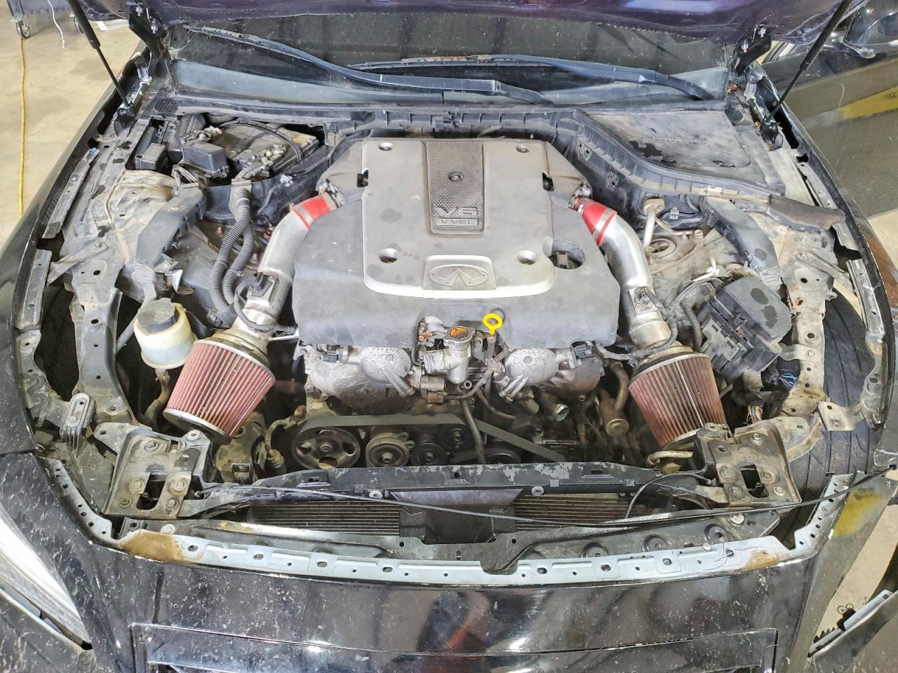 INFINITI Q50 Premium