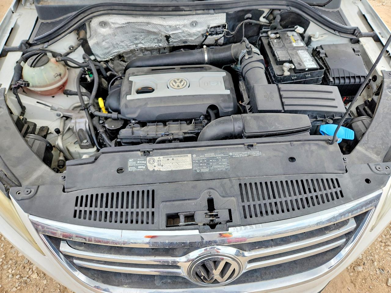Volkswagen Tiguan S