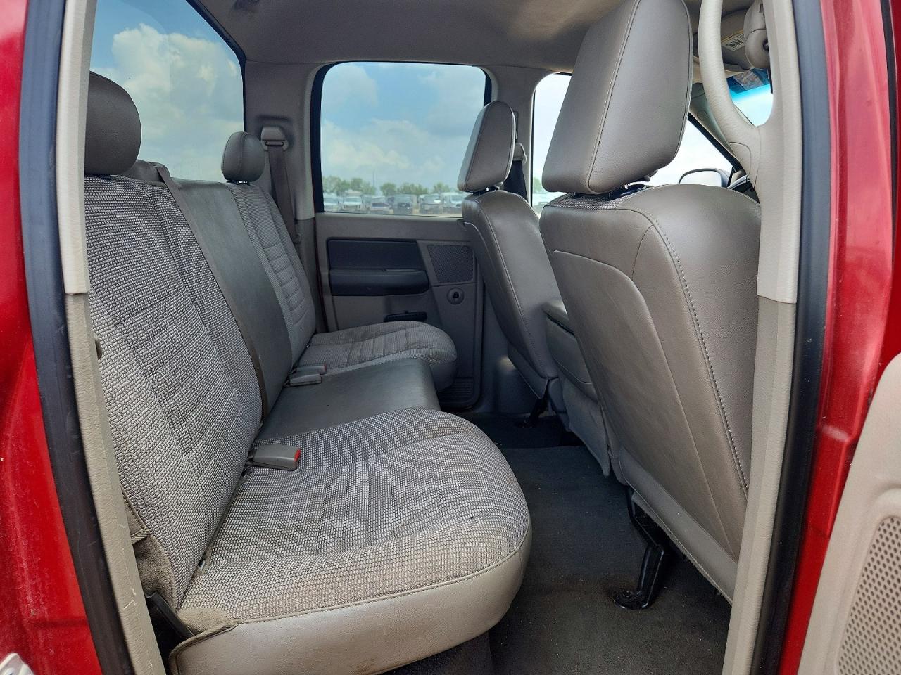 Dodge Ram 1500 St