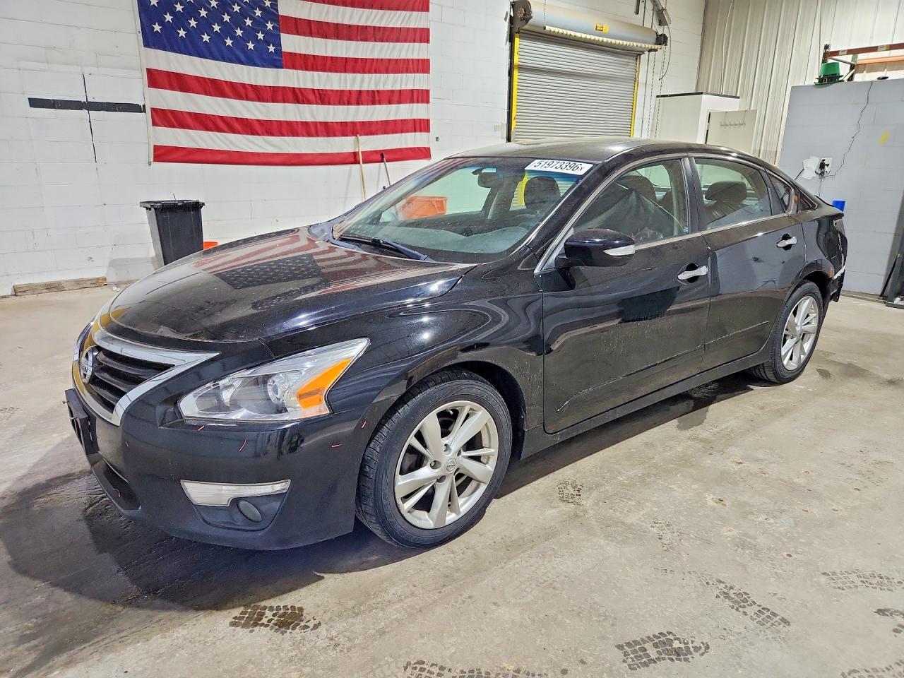 Salvage Nissan Altima Image