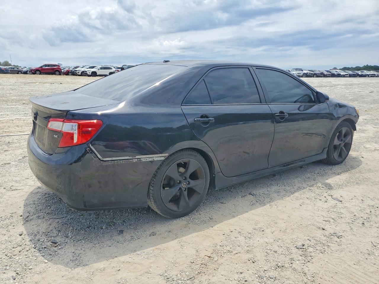 Toyota Camry Se V6