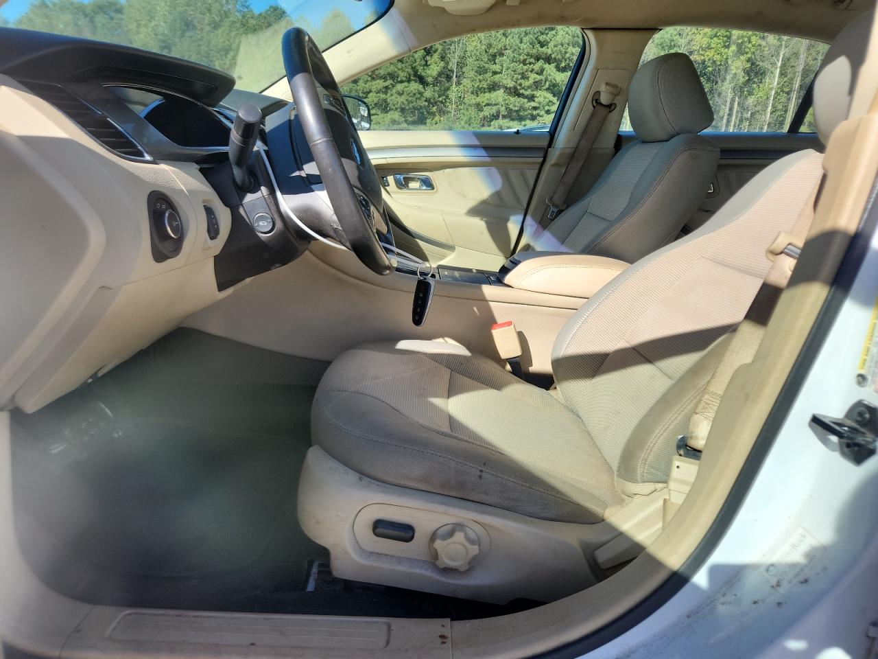 Ford Taurus Sel
