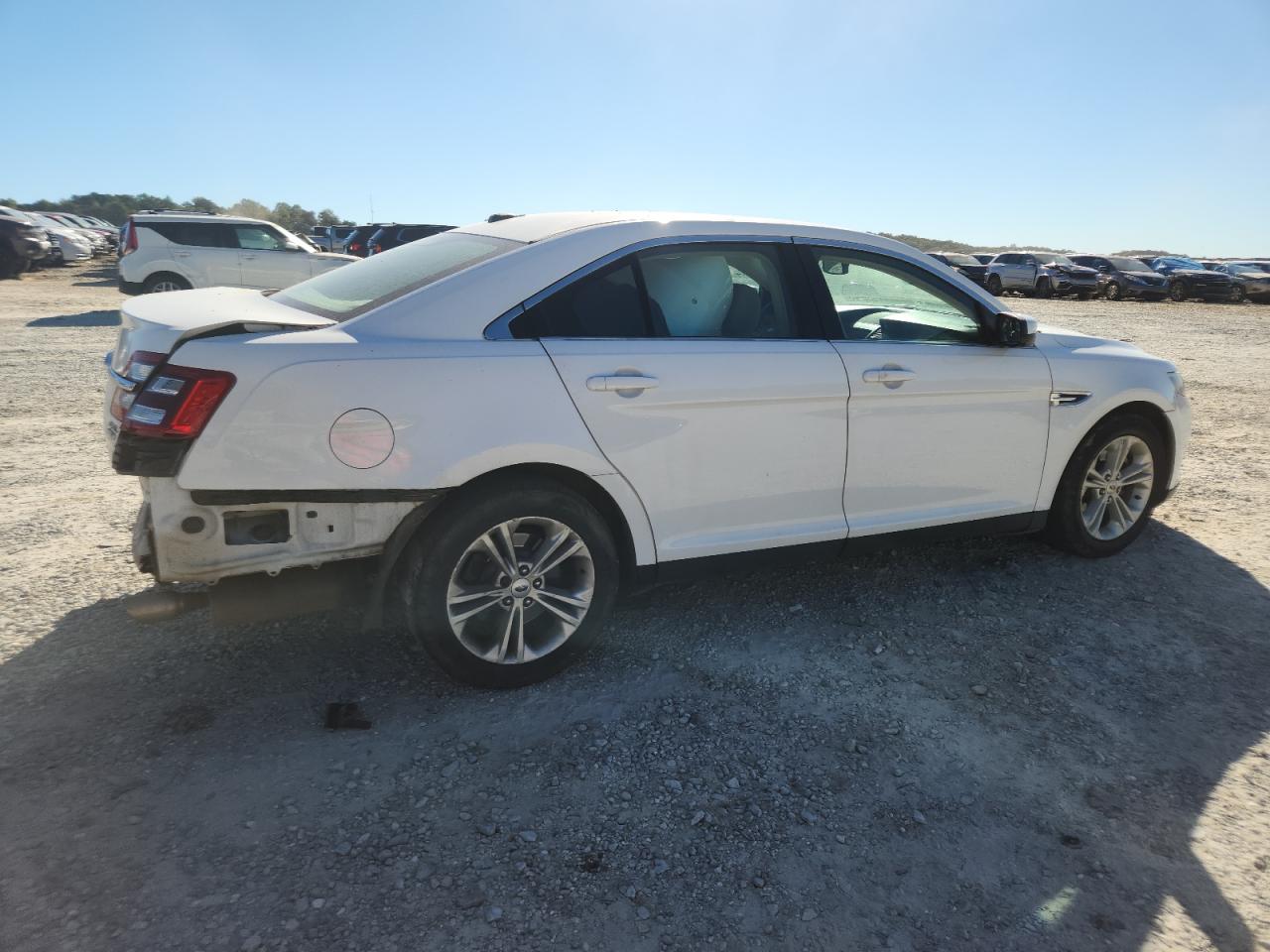 Ford Taurus Sel