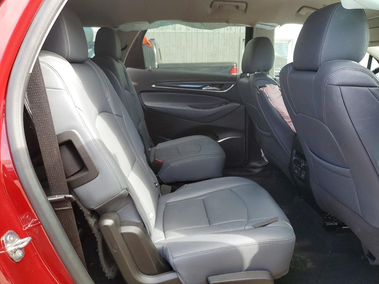 Buick Enclave Essence