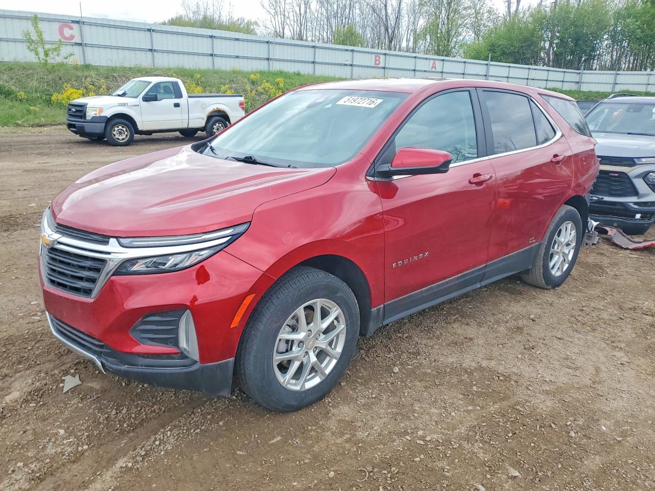 Salvage Chevrolet Equinox Image